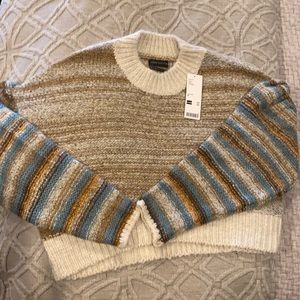 Beautiful NWT Sweater